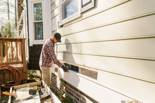 Top rated local Storm Damage Siding Repair specialists in Conneautville, PA